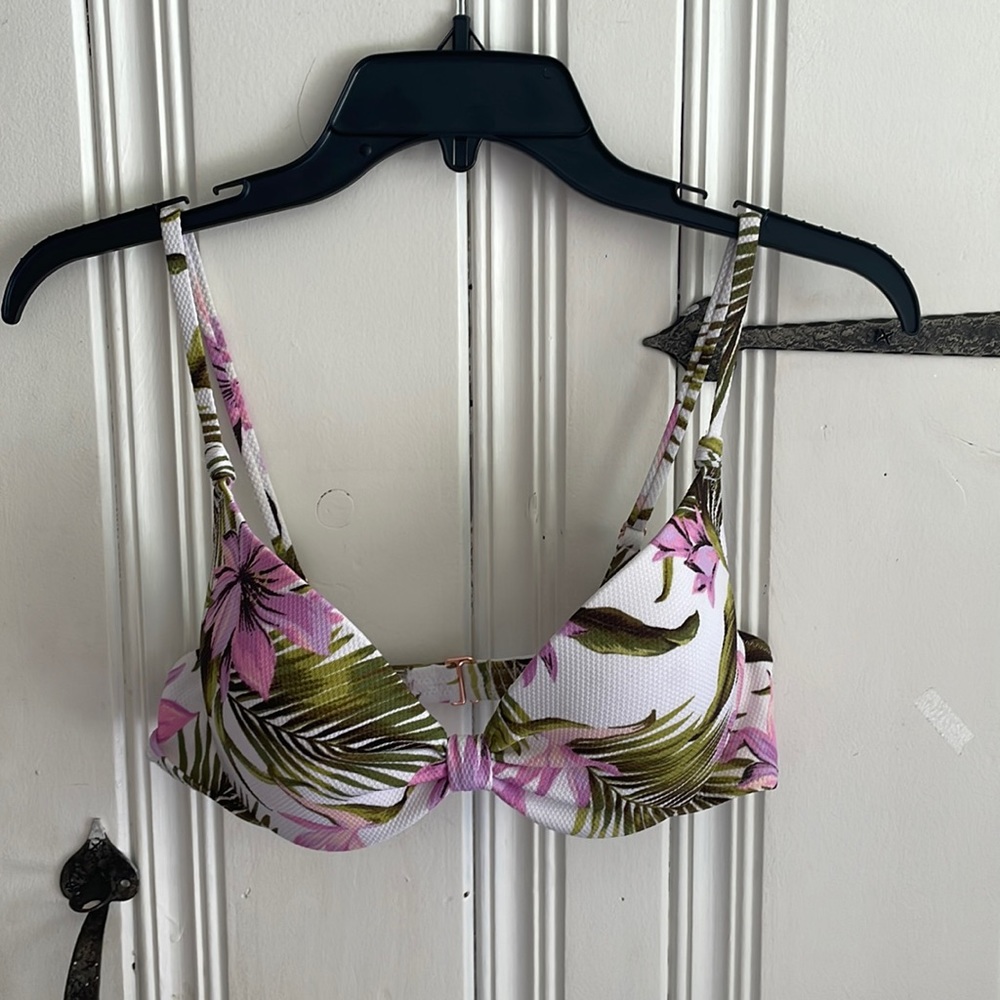 tropical print bikini